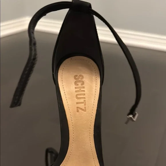 Schutz Black Women's Heels - Picture 4 of 6